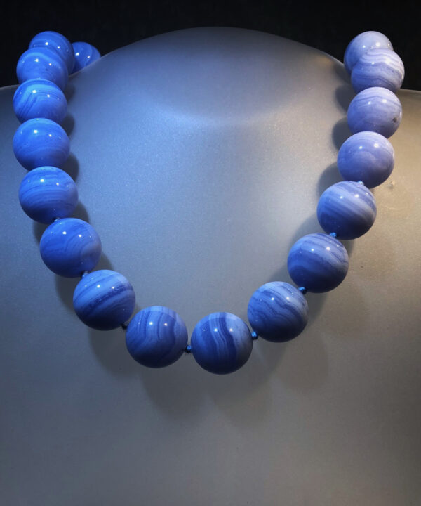 collana calcedonio