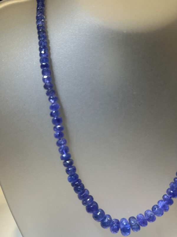 tanzanite2 tanzanite2