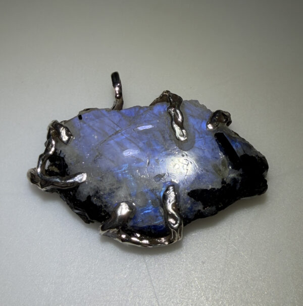 labradorite bianca3 240 1 labradorite bianca3 240 1