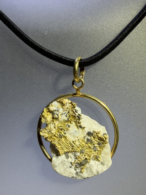 quarzite con oro nativo546eu 3