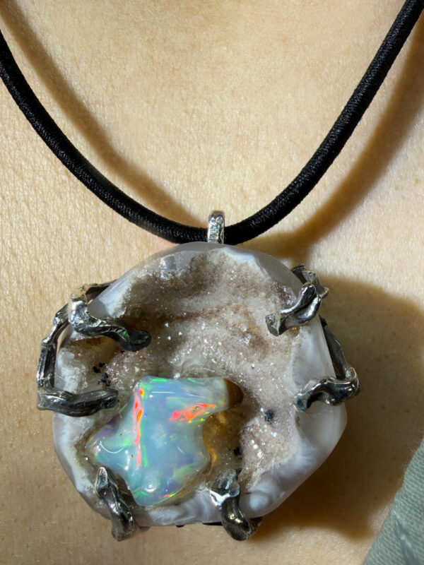 geode quarzo e opale 1